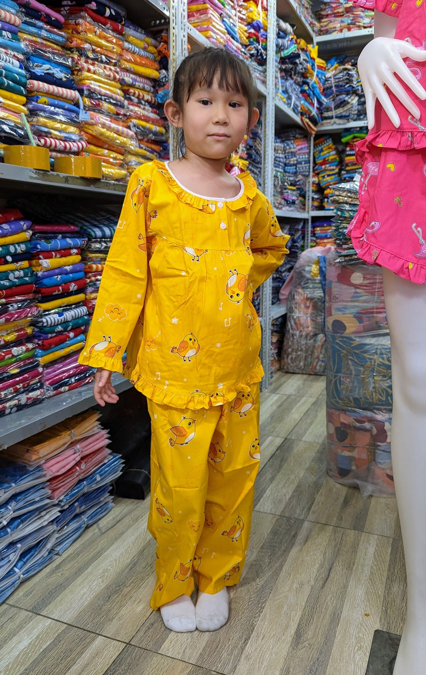 ឈុត តុកក្តាថៃ JP រូបចាប គ្រប់ទំហំ