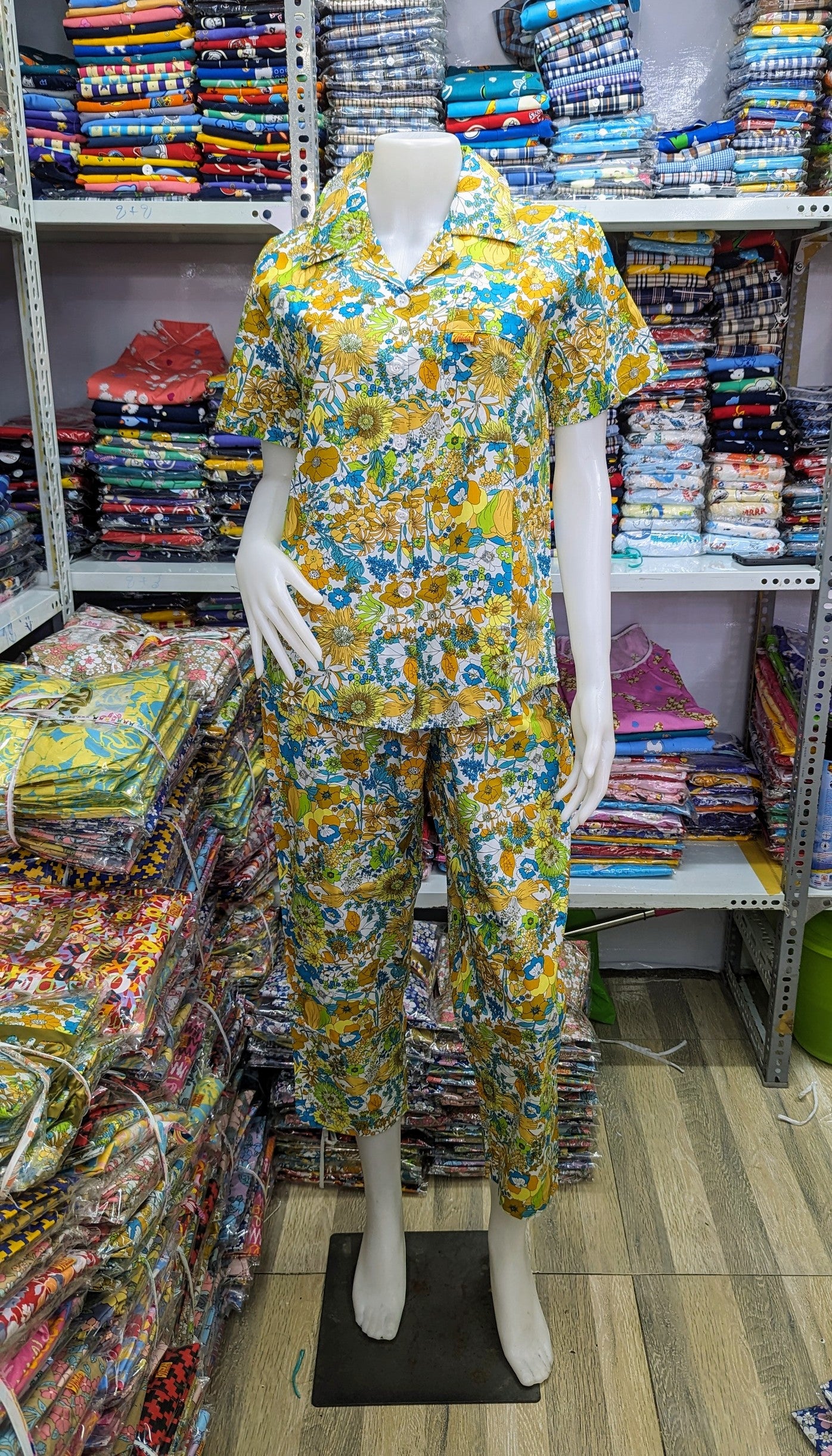 ឈុតផ្កា ធីតា សាច់អំបោះកូតុង ថៃ 100%