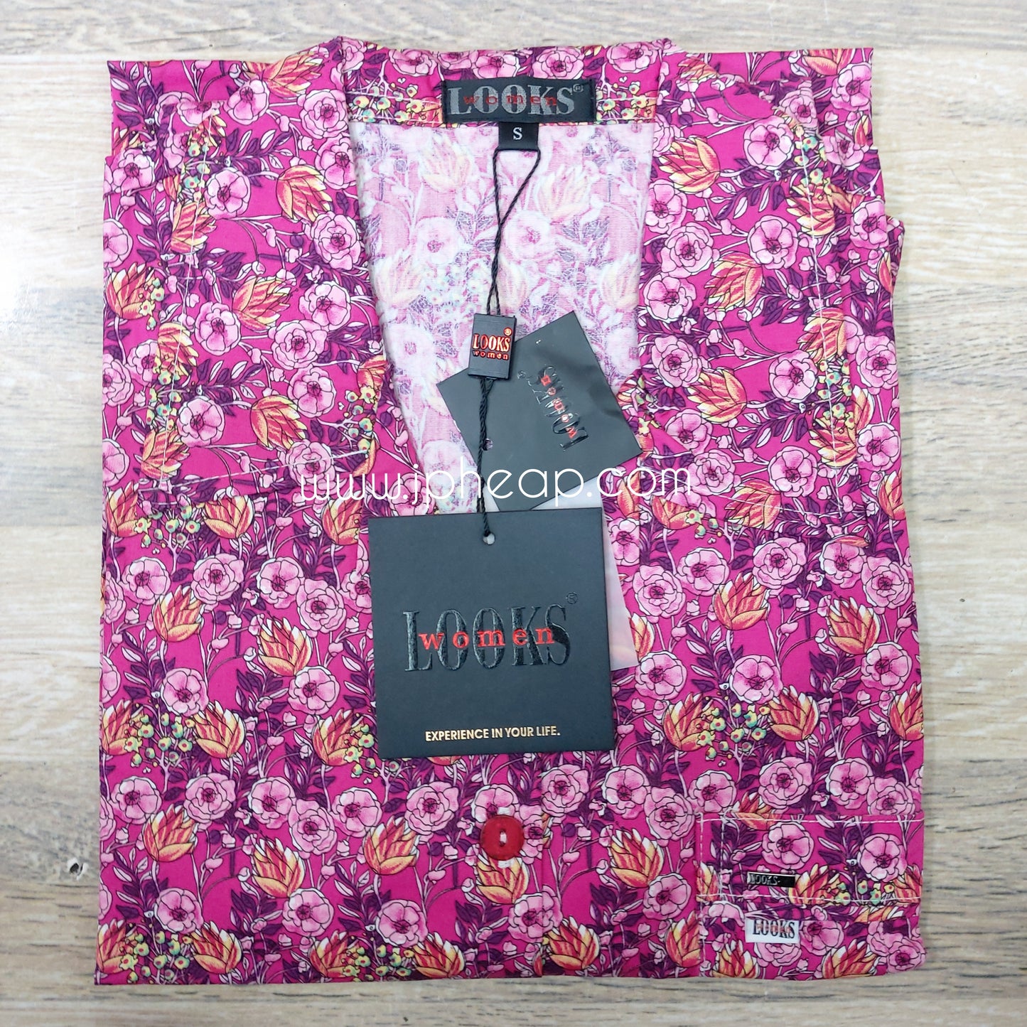 ឈុត LOOKSWOMEN សាច់រឹង