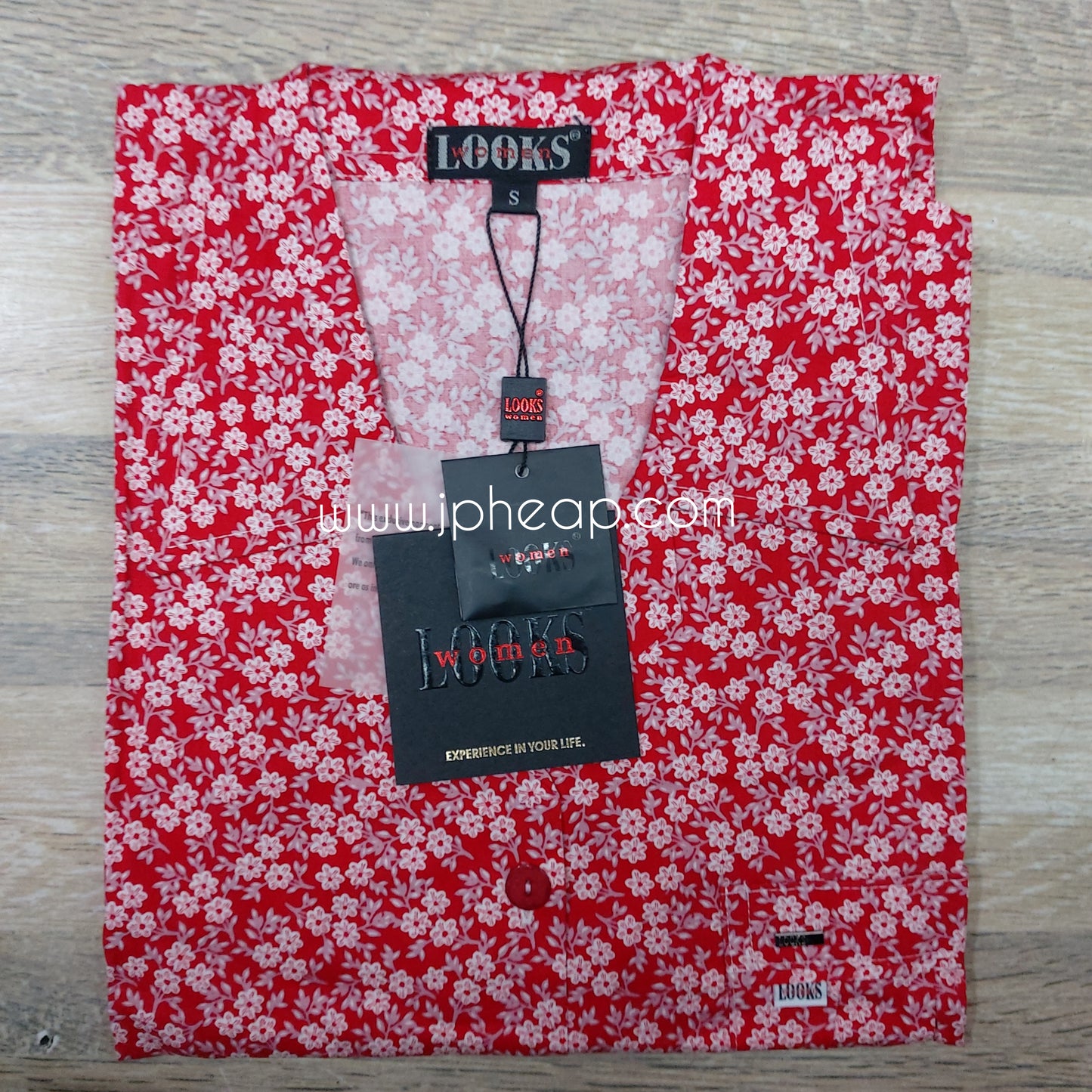 ឈុត LOOKSWOMEN សាច់រឹង