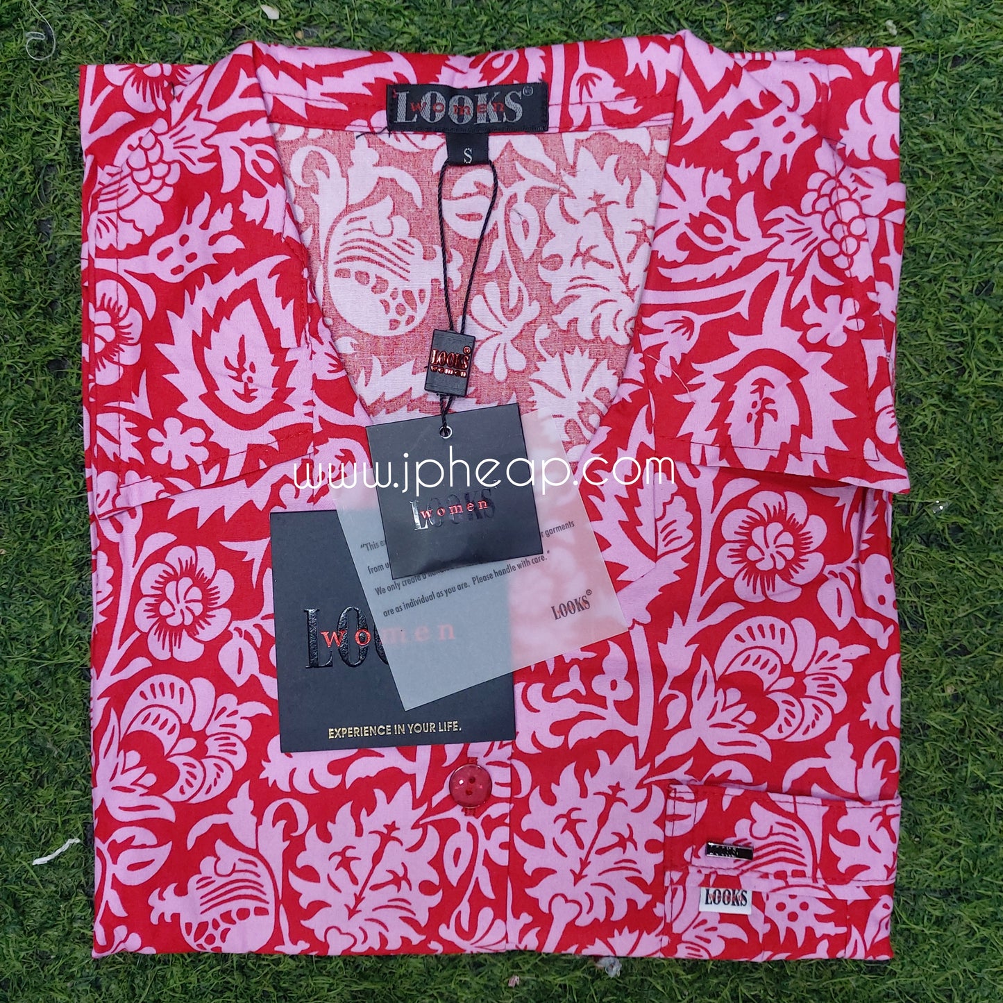 ឈុត LOOKSWOMEN សាច់រឹង