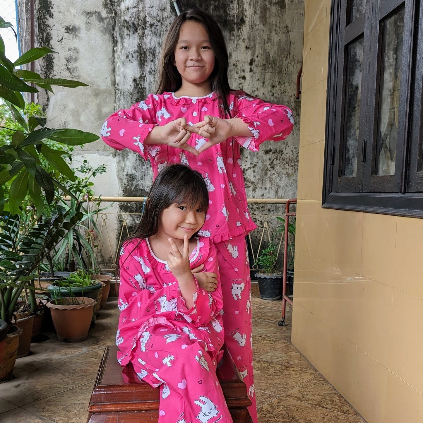 ឈុត តុកក្តាថៃ JP រូបទន្សាយ គ្រប់ទំហំ