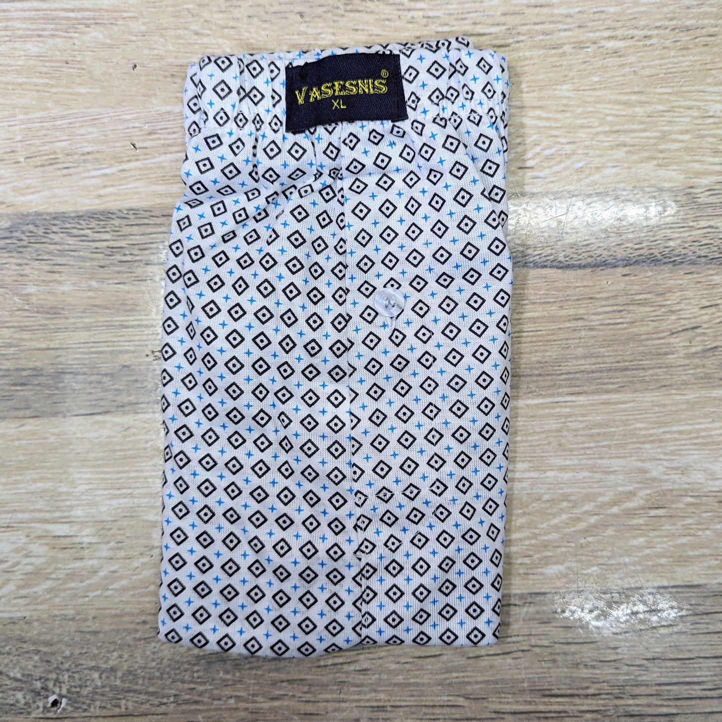 ខោខ្លីក្នុង ក្មេងជំទង់ មួយដុំមាន ១២ខោខ្លី