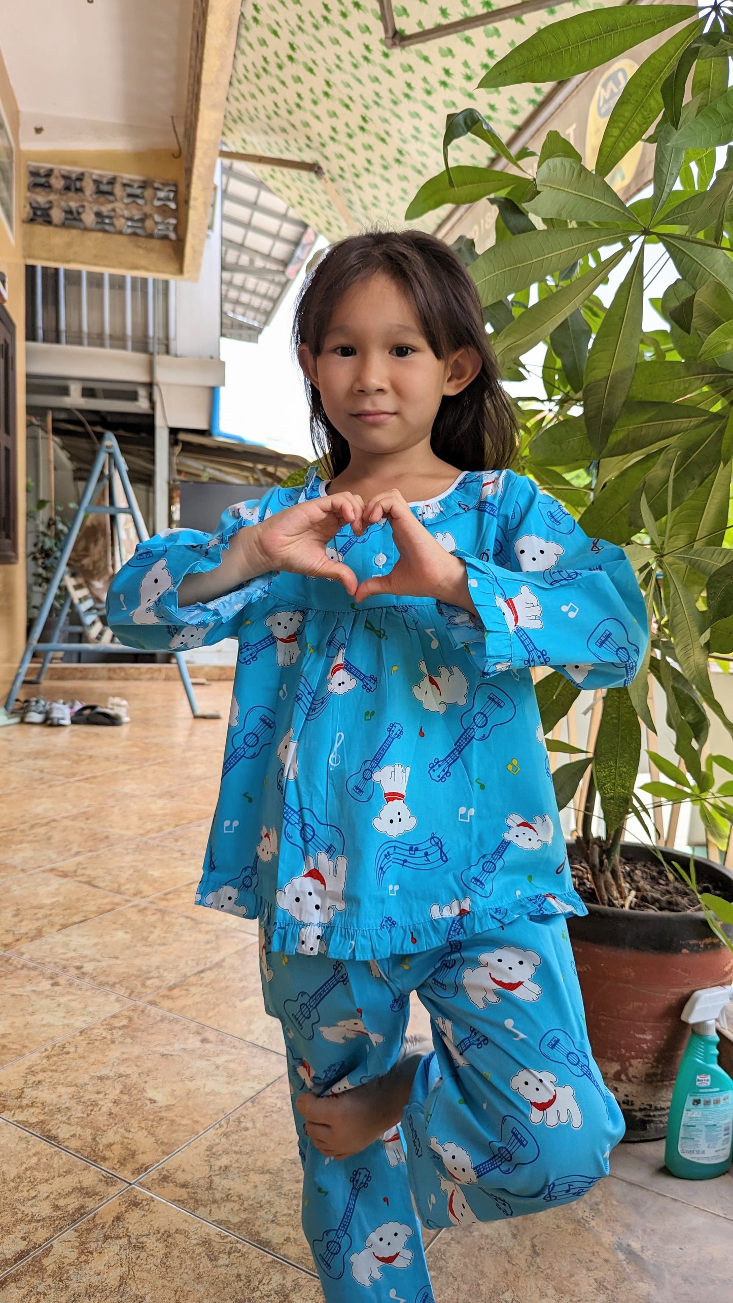 ឈុត តុកក្តាថៃ JP រូបឆ្កែ គ្រប់ទំហំ