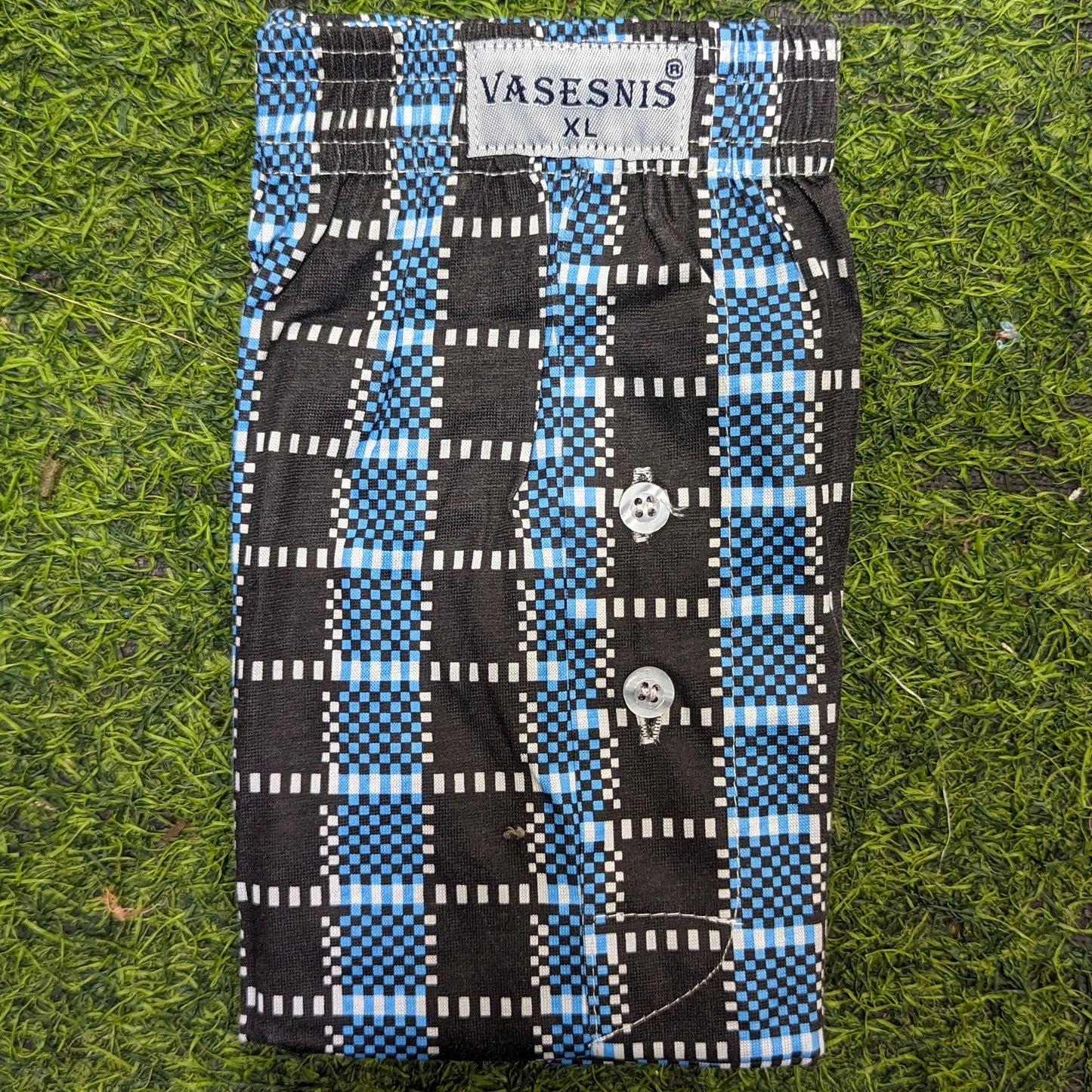 ខោខ្លីក្នុង បុរស មួយដុំមាន ១២ខោខ្លី