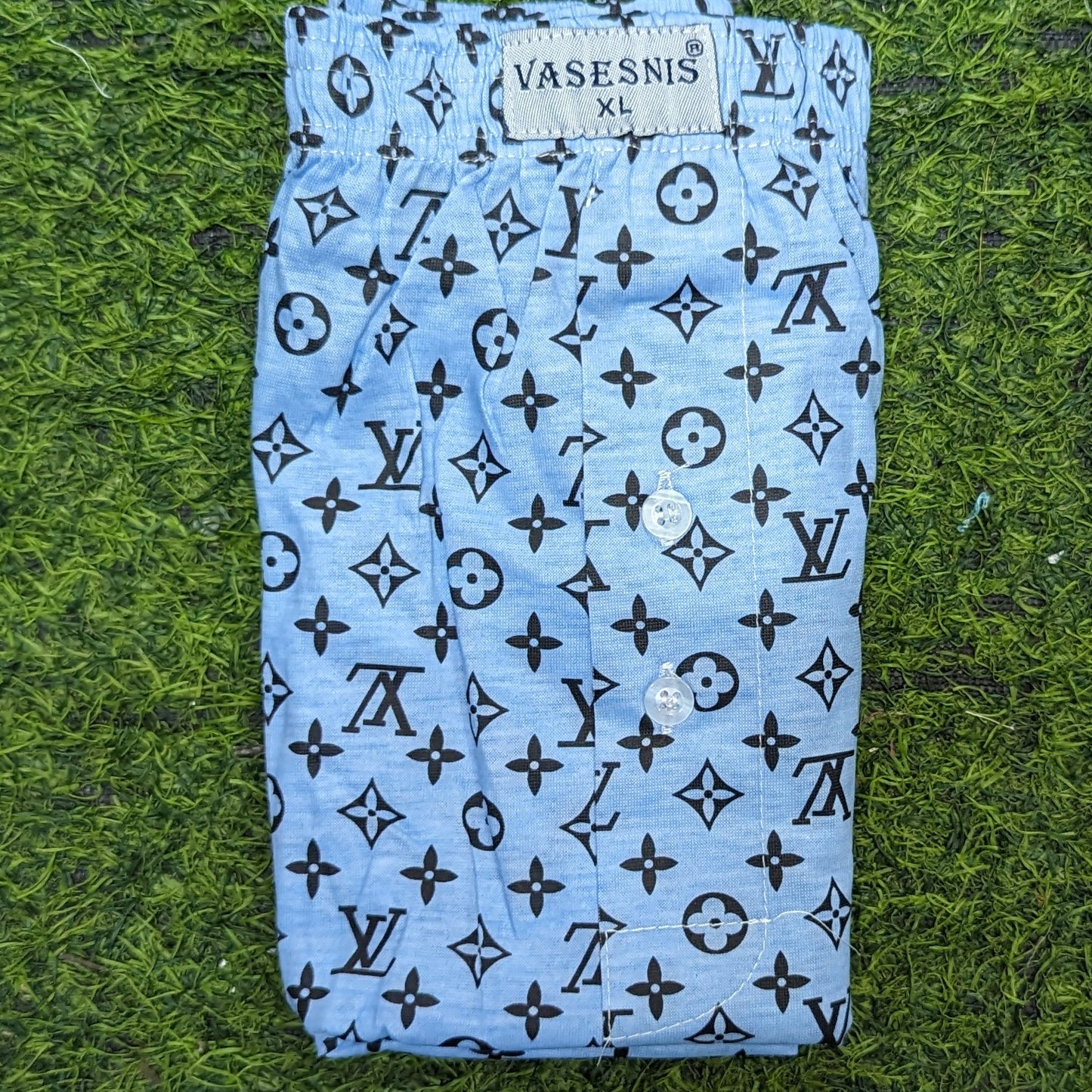 ខោខ្លីក្នុង បុរស មួយដុំមាន ១២ខោខ្លី