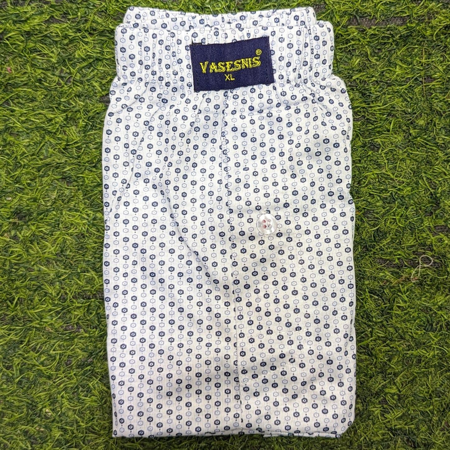 ខោខ្លីក្នុង ក្មេងជំទង់ មួយដុំមាន ១២ខោខ្លី