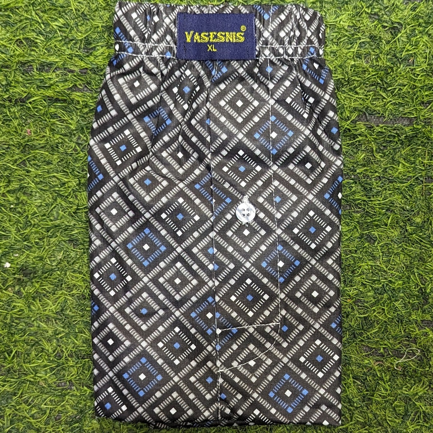 ខោខ្លីក្នុង ក្មេងជំទង់ មួយដុំមាន ១២ខោខ្លី