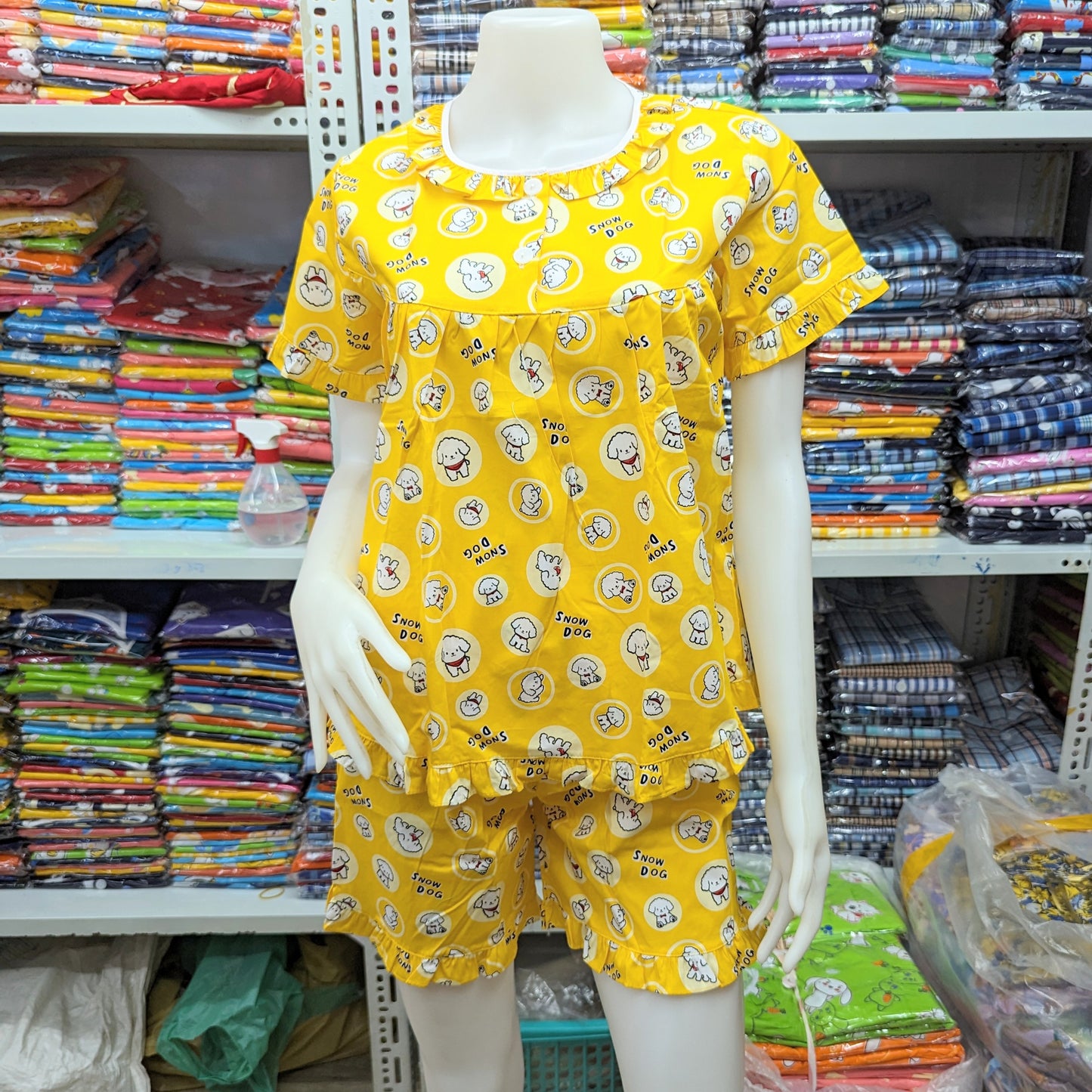 ឈុតតុកក្តាថៃ JP រូប ឆ្កែ