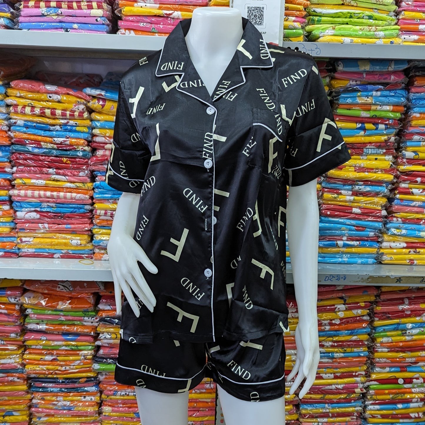 ឈុតរលោងចិន ឡាយ៍ F គុណក