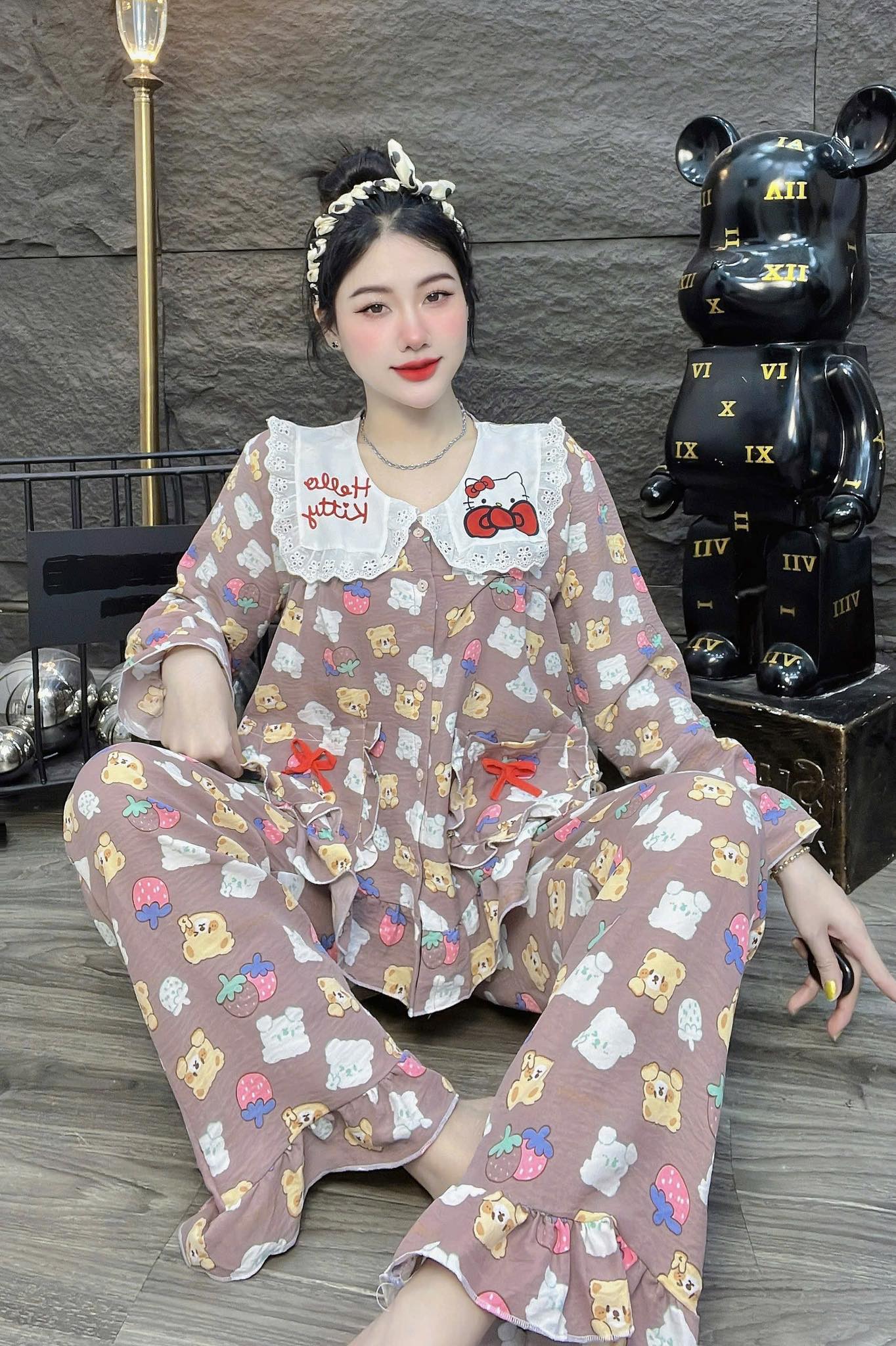 ឈុតសាច់ទន់តាឡេ ដៃវែង ជើងវែង