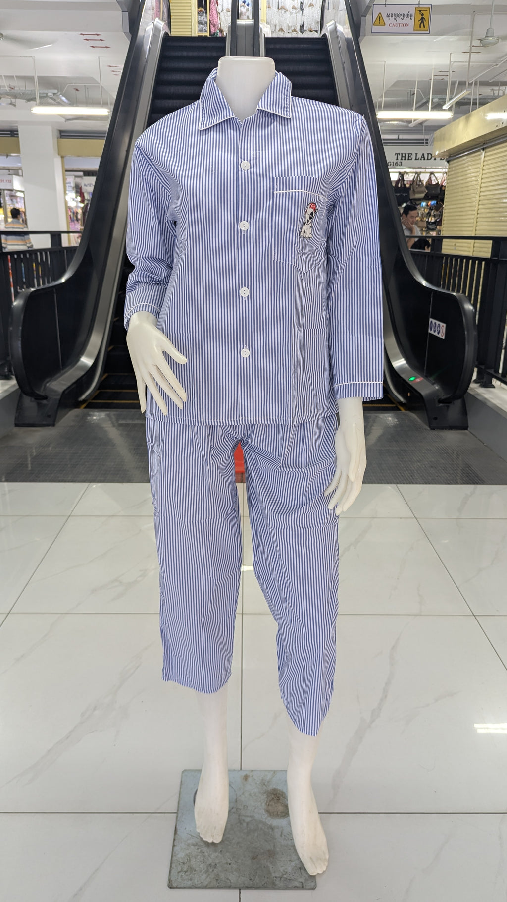 ឈុតការ៉ូ ប្រុស-ស្រី