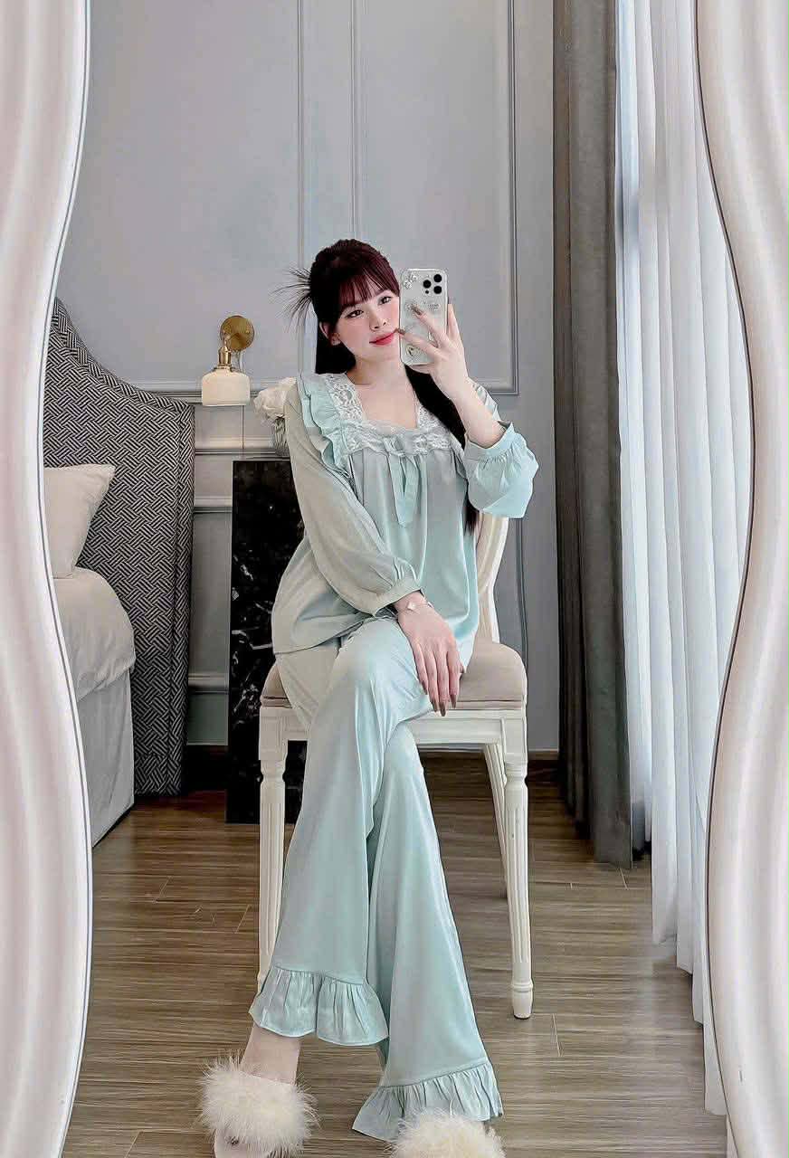 ឈុតឡាទីនទឹកកក