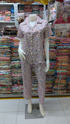 ឈុតផ្កា ធីតា ដៃខ្លី ជើងវែង