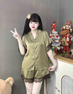 ឈុតត្រជាក់ ឡាទីនទឹកកក