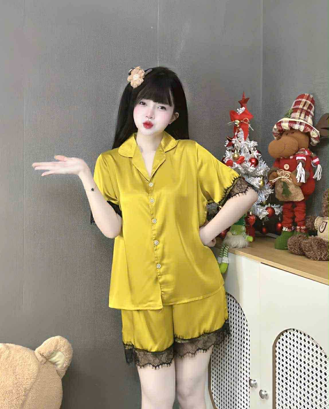 ឈុតត្រជាក់ ឡាទីនទឹកកក