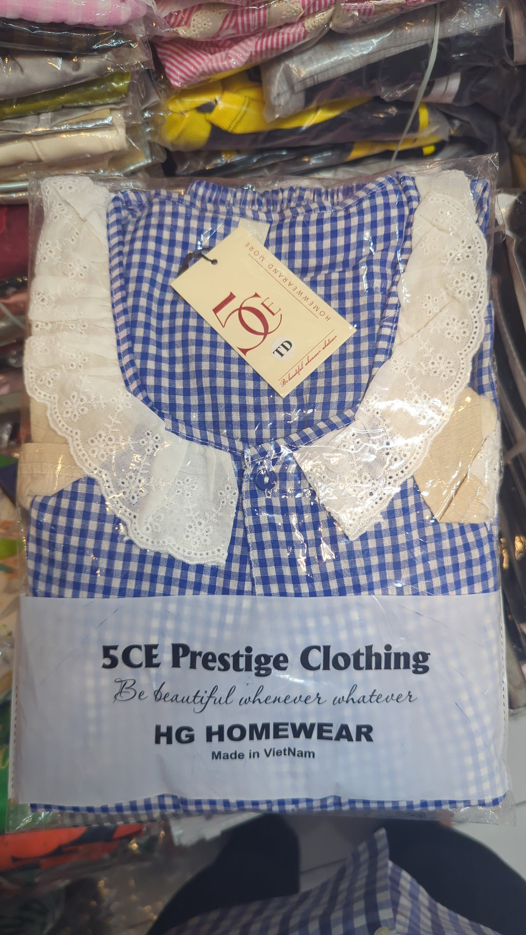 ឈុតការ៉ូឡេនីន