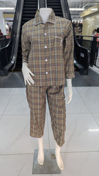 ឈុតការ៉ូ ប្រុស-ស្រី