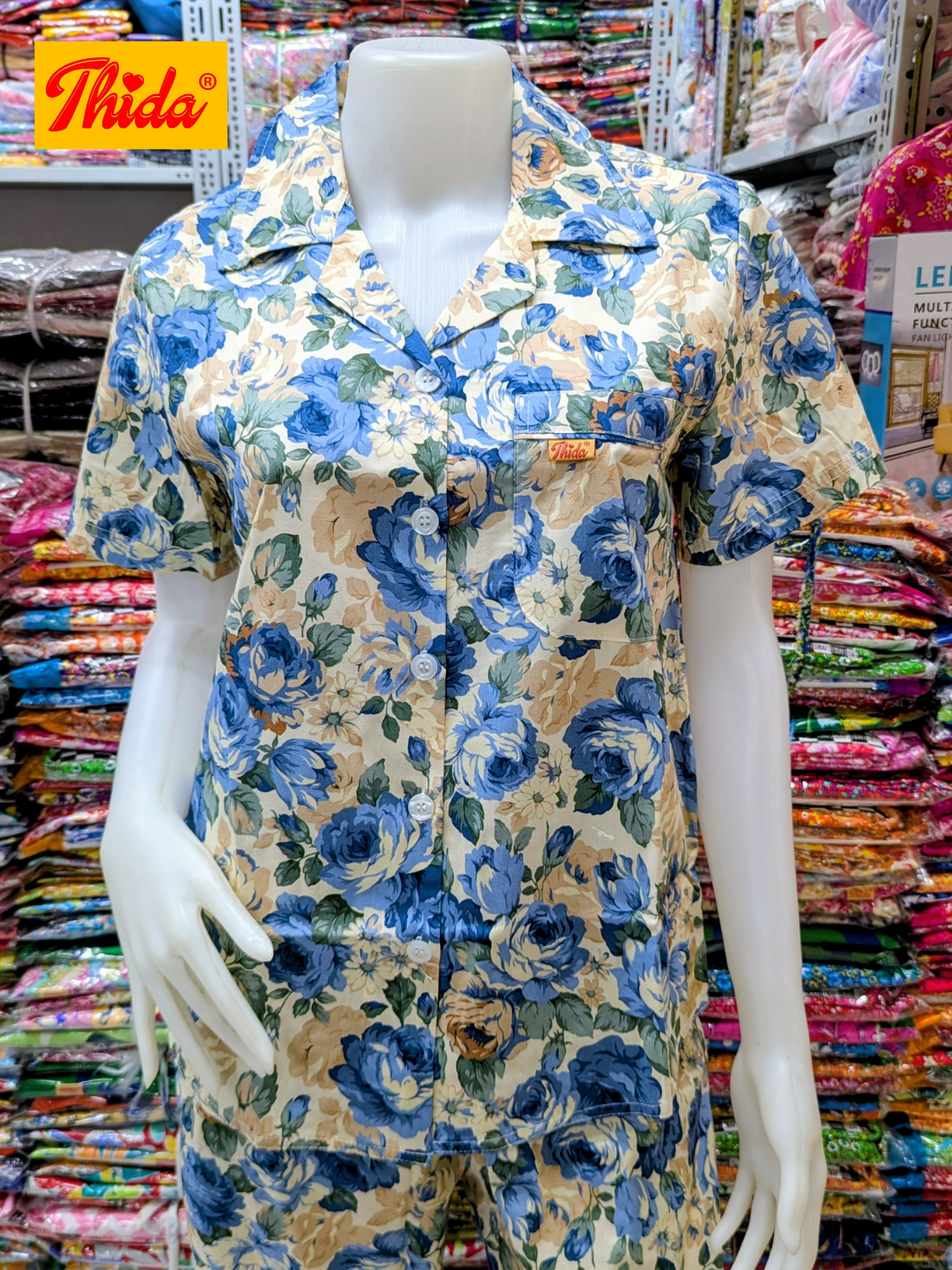 ឈុតផ្កា ធីតា ដៃខ្លី ជើងវែង