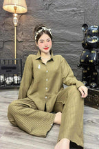 ឈុត សាច់កំពីងដូង ដៃវែង ជើងវែង