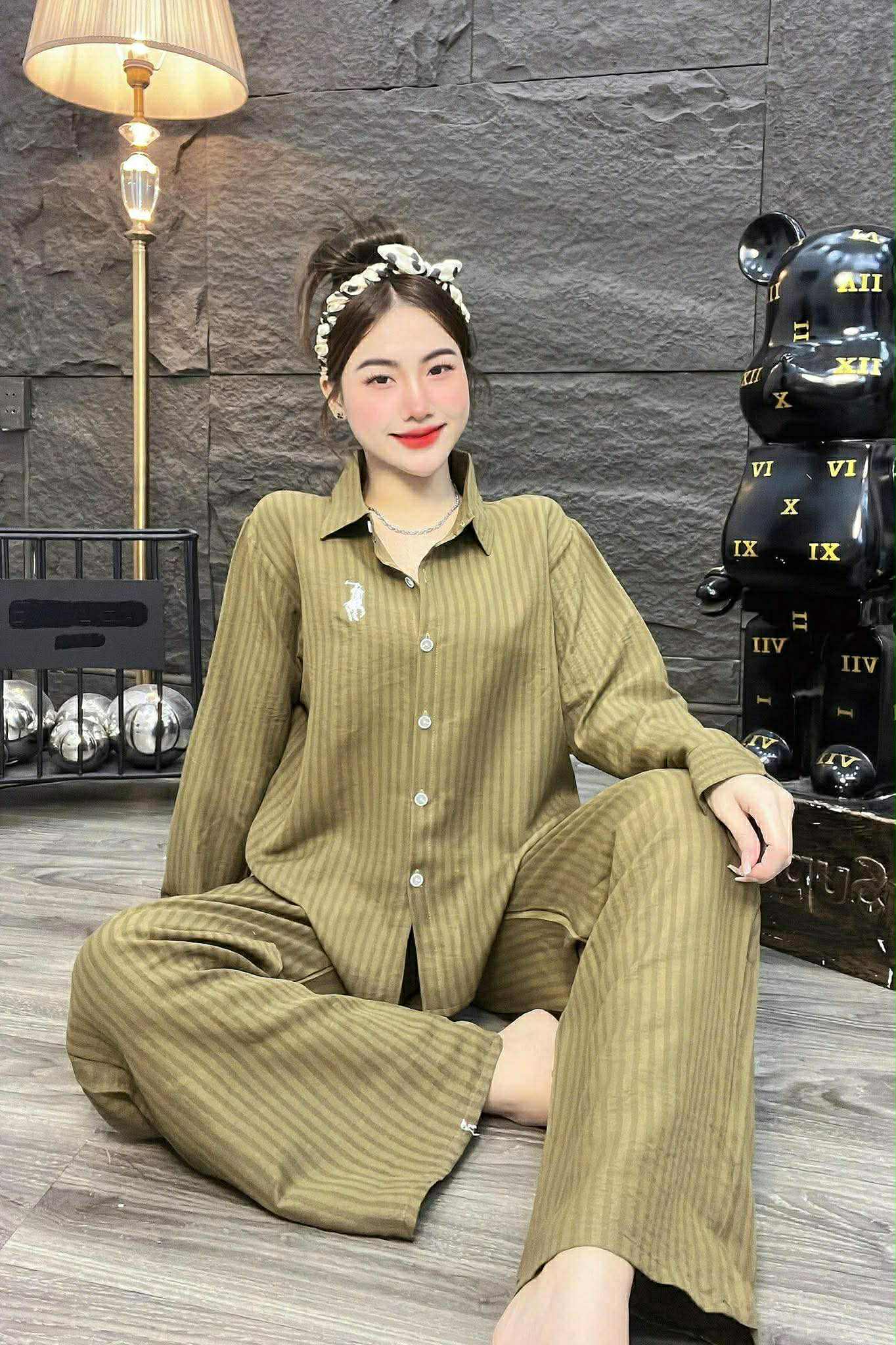 ឈុត សាច់កំពីងដូង ដៃវែង ជើងវែង