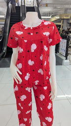 ឈុតតុកក្តាដៃខ្លី ជើងវែង