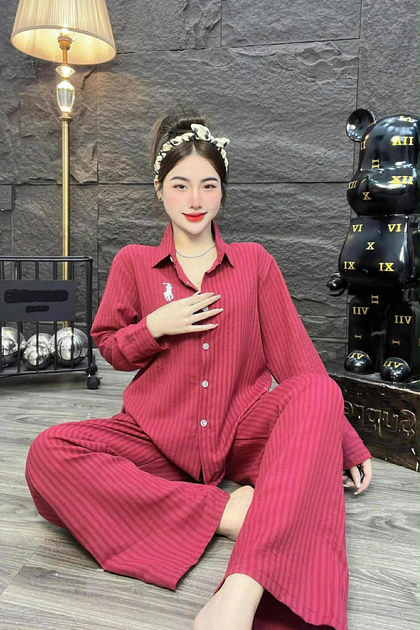 ឈុត សាច់កំពីងដូង ដៃវែង ជើងវែង