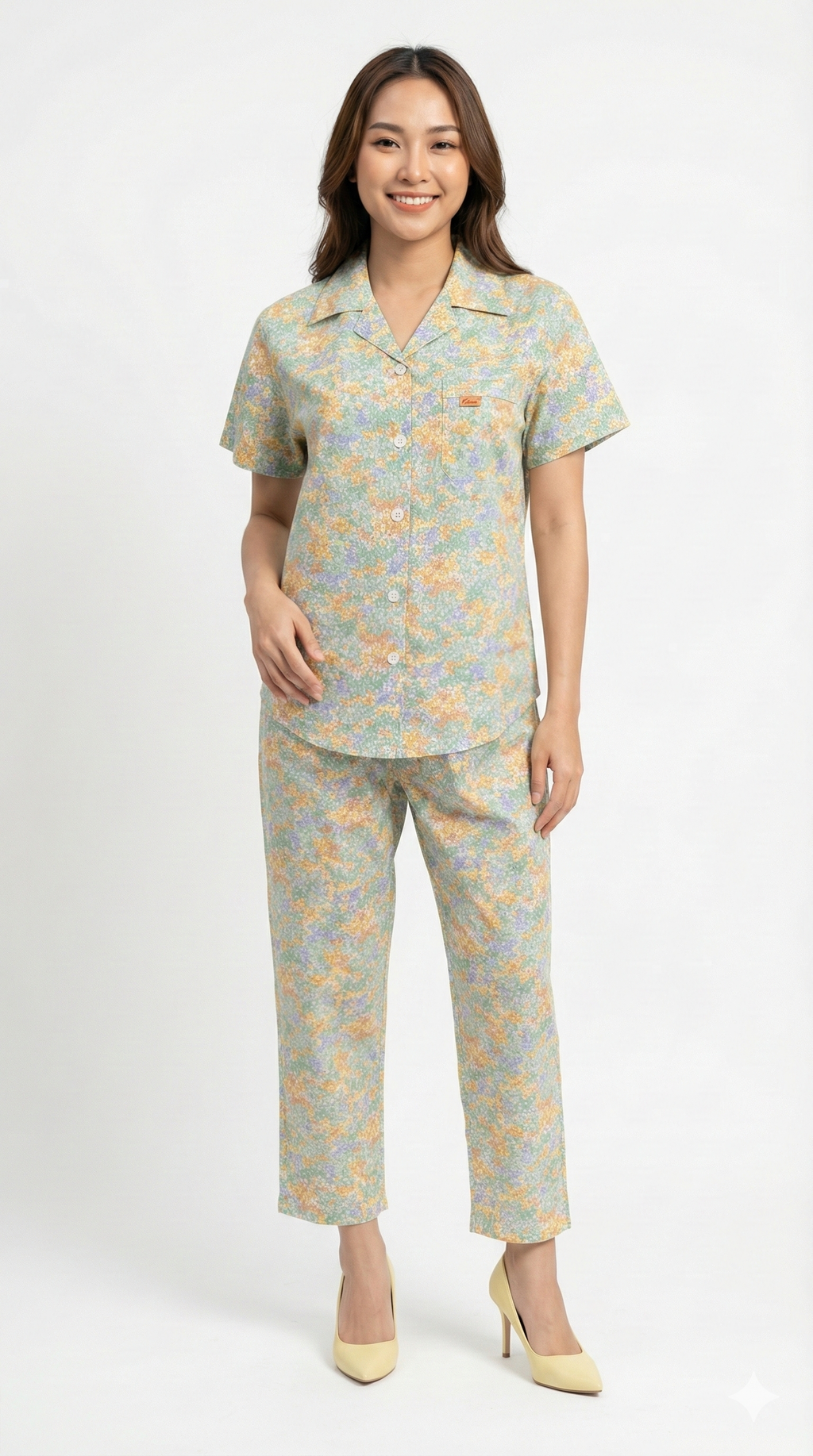 ឈុតធីតា ដៃខ្លី ជើងវែង