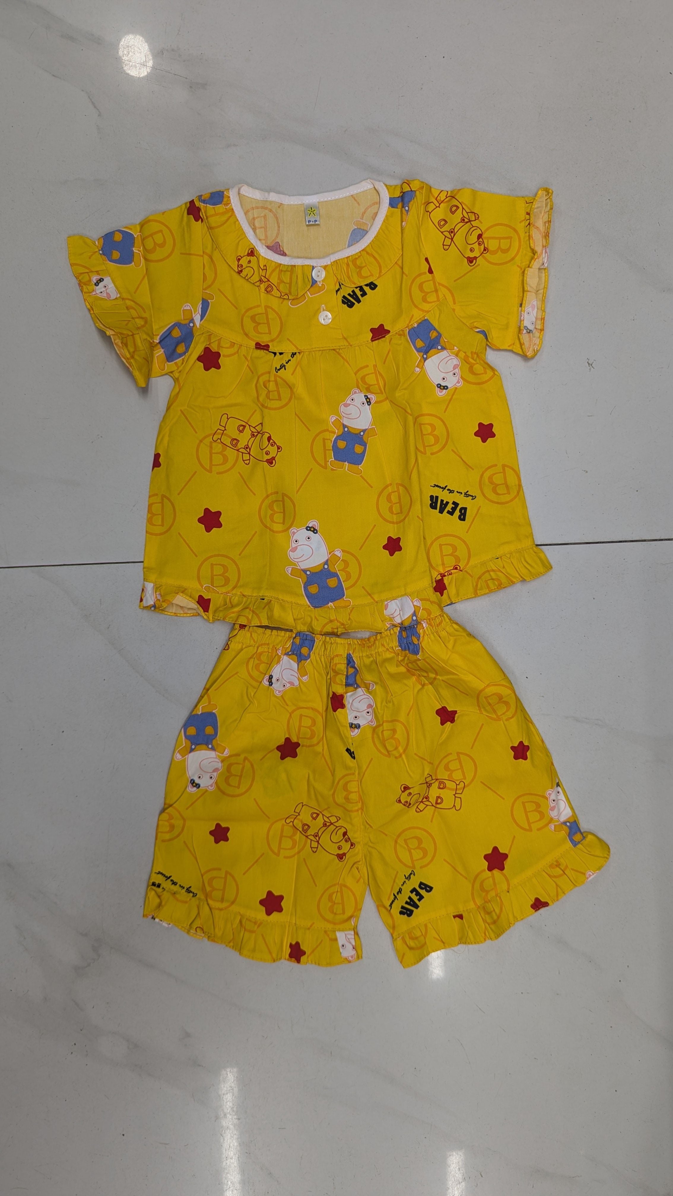 ឈុតក្មេងស្រី ដៃខ្លី ជើងខ្លី