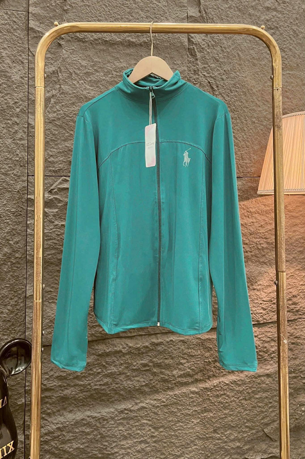 អាវ UV សំរាប់អ្នកលាបឡេ