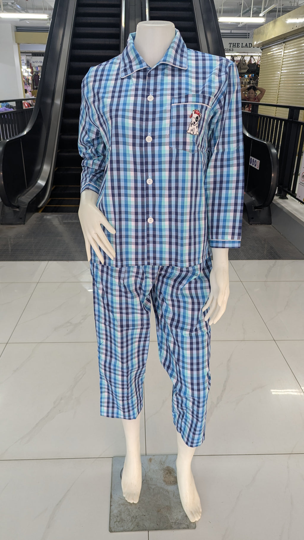 ឈុតការ៉ូ ប្រុស-ស្រី