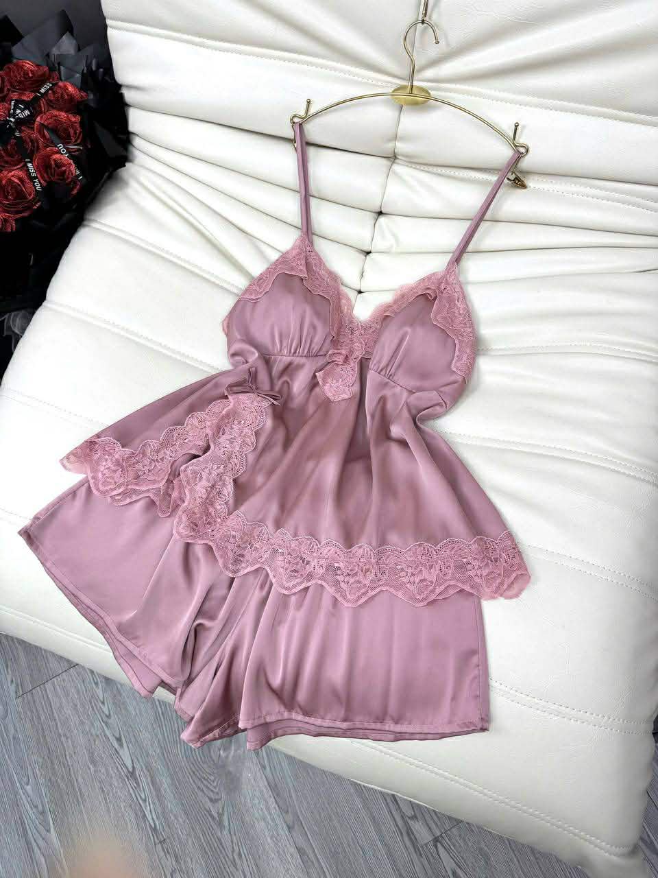 ឈុតអត់បានគេង 10 ពណ៌