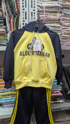 ឈុតក្មេង សាច់យឺតក្រាស់