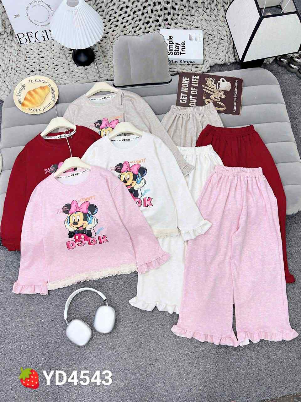 ឈុតគេងក្មេង សាច់យឺត