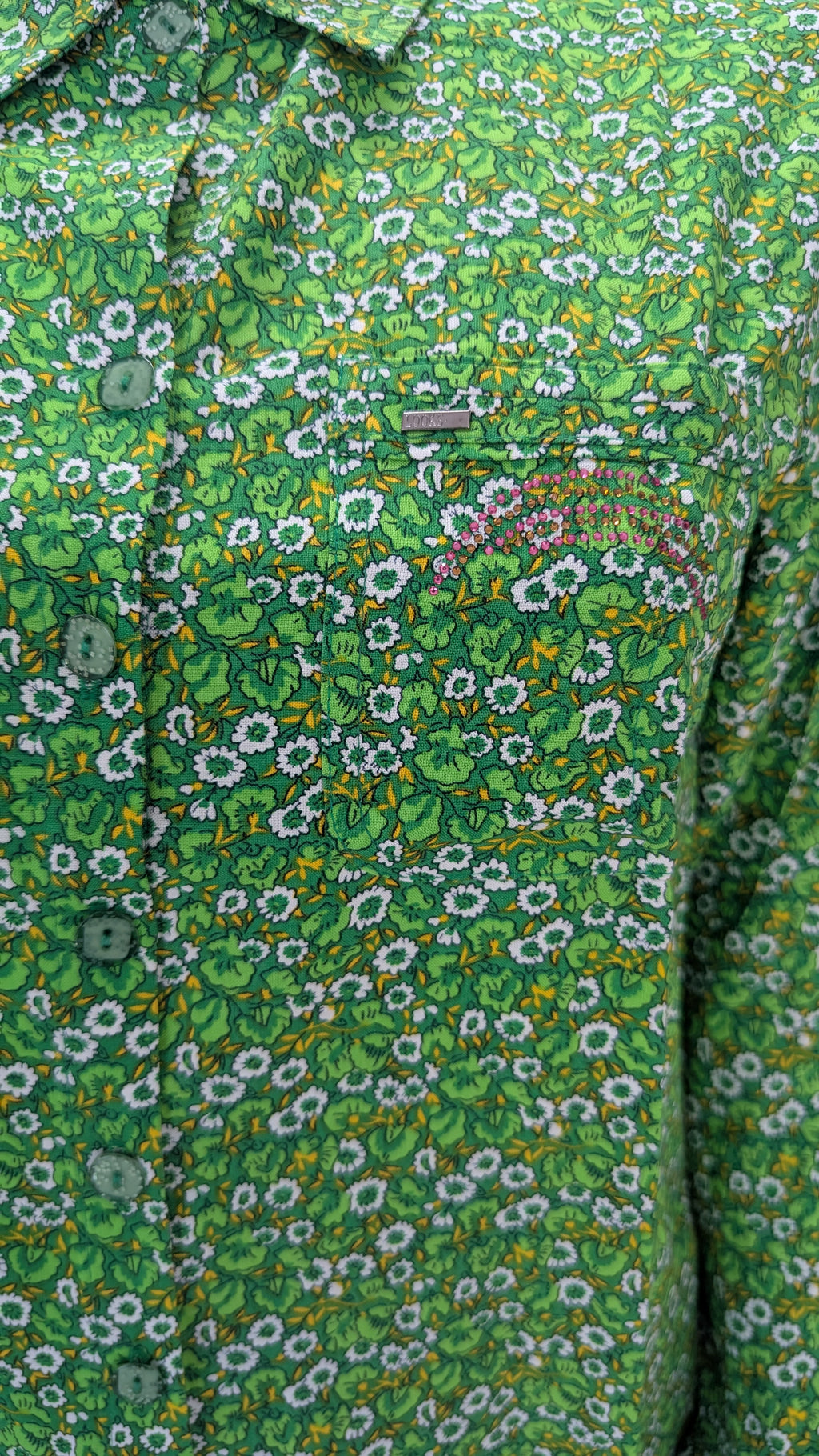 ឈុតឡុកសាច់ទន់ ត្រជាក់