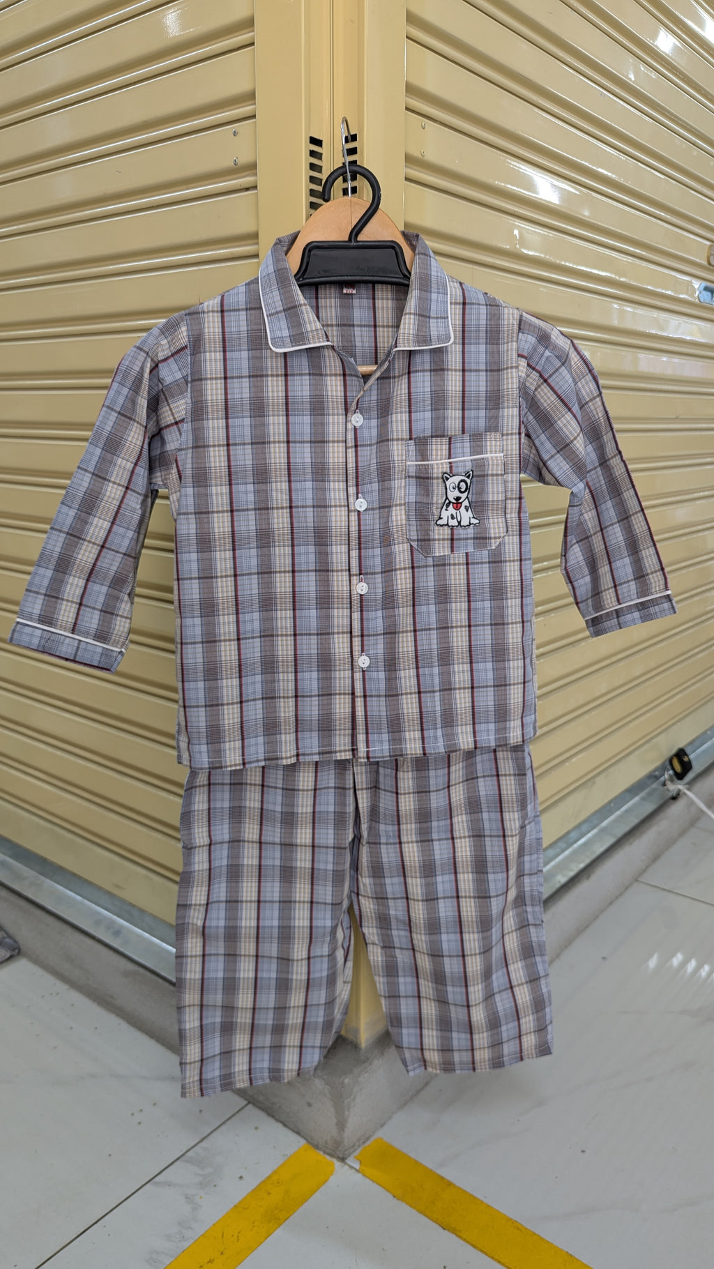 ឈុតការ៉ូ ដៃវែង ជើងវែង